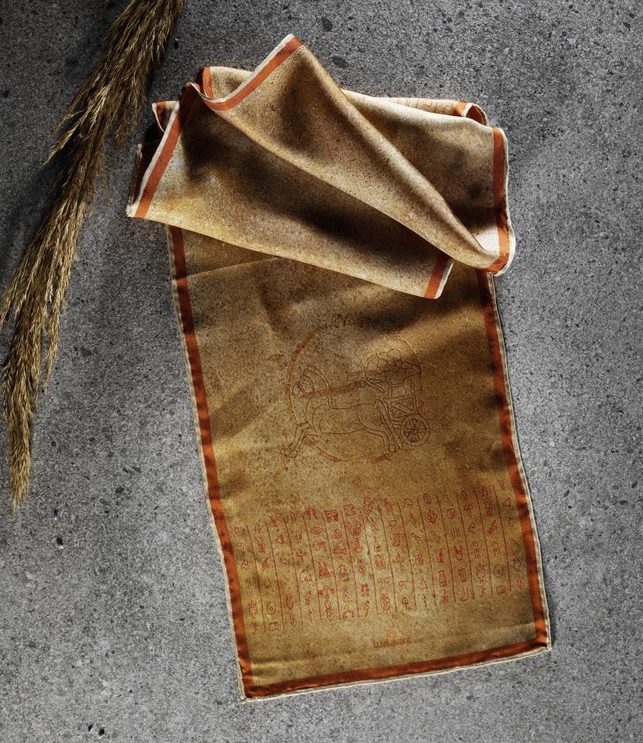 Taba Renkli Antik Anadolu Medeniyetleri Desenli 25x145 cm İpek Kadın Fular