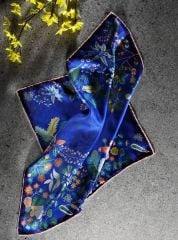 Luvilavant Mavi Renkli Dioscorides Şifalı Bitkiler Desenli Çiçekli 65x65cm İpek Kadın Fuları