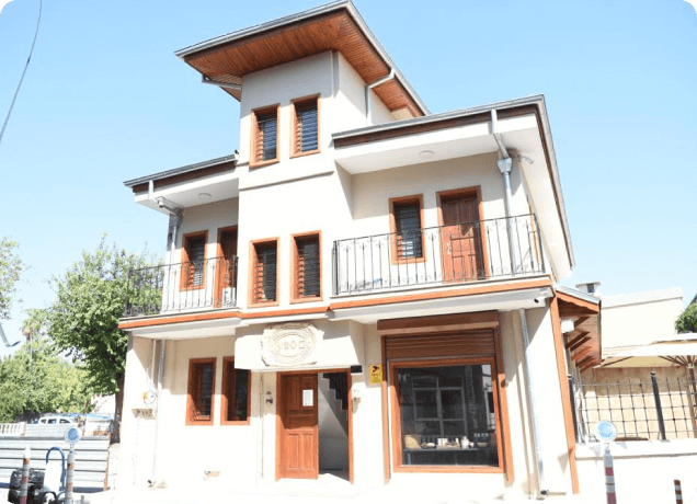 ANTİK LUVİ KÜLTÜR MERKEZİ